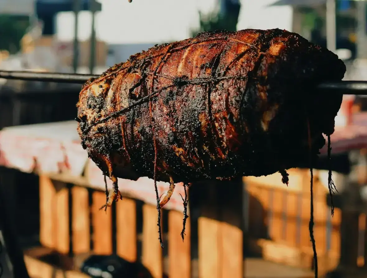 Boeuf angus AAA rôti au méchoui - événement traiteur Lévis